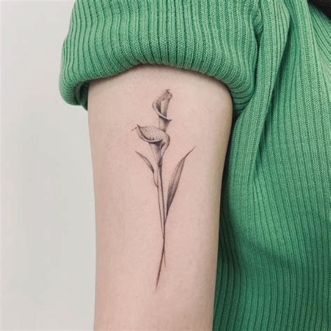 calla tatuaggio significato|Unlock the Hidden Meaning Behind Calla Lily Tattoos: Symbolic ...